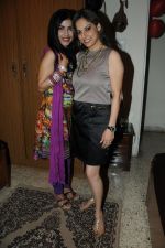 Shibani Kashyap with Preety Bhalla at Preety Bhalla_s birthday bash .JPG